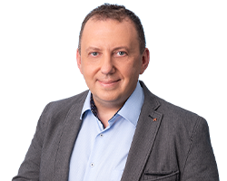 Armin Schulz,Finanzen, Personal